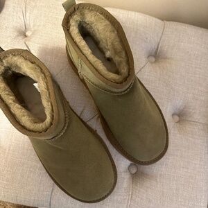 UGG ankle boots